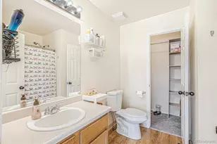 4887 Duluth Ct, Denver, CO 80239 - Photo 25