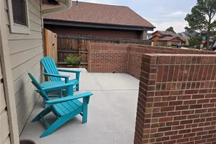 8082 W Chenango Pl, Littleton, CO 80123 - Photo 3