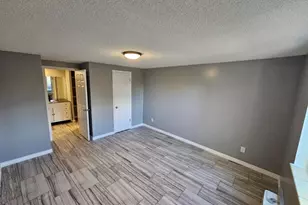 1302 S Parker Rd, Denver, CO 80231 - Photo 5