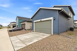 555 Aspen Ave, Bennett, CO 80102 - Photo 25