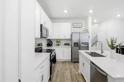 555 Aspen Avenue, Bennett, CO 80102 - Photo 5