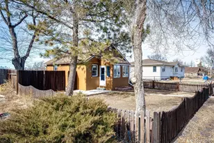 359 S Sherman St, Byers, CO 80103 - Photo 3