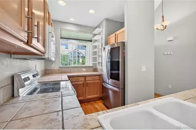 9879 E Florida Place, Aurora, CO 80247 - Photo 9