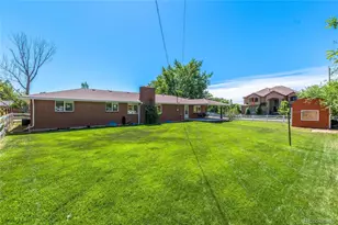 8711 S Ammons St, Littleton, CO 80128 - Photo 31