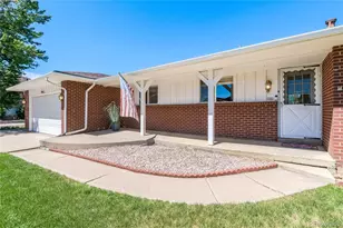 8711 S Ammons St, Littleton, CO 80128 - Photo 3