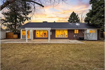 800 E Pinewood Avenue, Littleton, CO 80121 - Photo 41