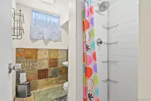 7201 Avrum Dr, Denver, CO 80221 - Photo 25