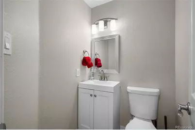 11656 Oakland Drive, Commerce City, CO 80640 - Photo 9