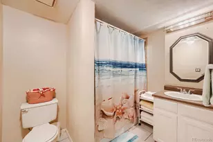 19073 E 16th Ave, Aurora, CO 80011 - Photo 15