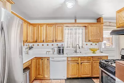 2941 Ivanhoe Street, Denver, CO 80207 - Photo 9