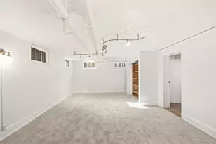 2057 Clermont St, Denver, CO 80207 - Photo 43