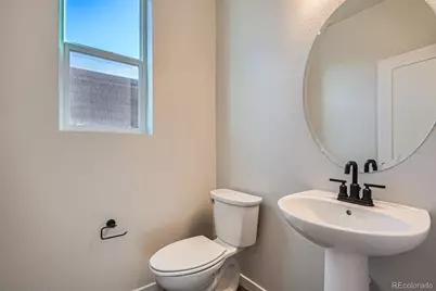 2690 E 102nd Place, Thornton, CO 80229 - Photo 17