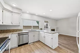 8328 E Phillips Pl, Centennial, CO 80112 - Photo 15