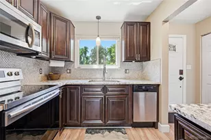 6916 S Broadway, Littleton, CO 80122 - Photo 9