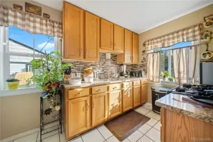 1381 Kenton St, Aurora, CO 80010 - Photo 7