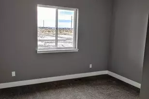 697 Cabaret Dr, Pueblo, CO 81007 - Photo 17