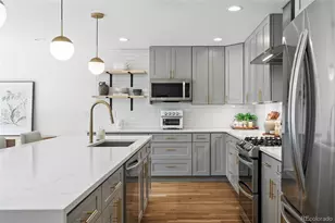 6085 S Sycamore St, Littleton, CO 80120 - Photo 9