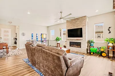 8684 S Quemoy Street, Aurora, CO 80016 - Photo 13