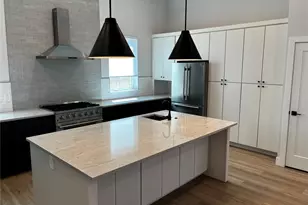 4560 W 13th Ave, Denver, CO 80204 - Photo 11