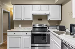 5995 W Hampden Ave, Denver, CO 80227 - Photo 9