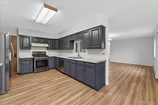 2303 Iris St, Lakewood, CO 80215 - Photo 7