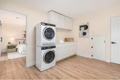 2015 Monaco Parkway, Denver, CO 80207 - Photo 29