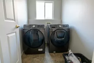 19147 E Dickenson Dr, Aurora, CO 80013 - Photo 9