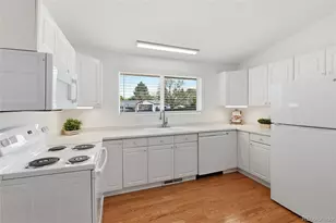 5445 W Caryl Pl, Littleton, CO 80128 - Photo 9