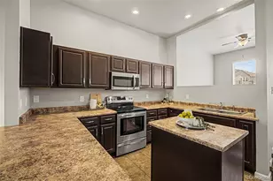11250 Florence Street, Commerce City, CO 80640 - Photo 13
