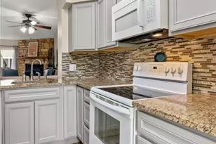 19761 Summerset Ln, Parker, CO 80138 - Photo 11