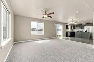 2063 Tabor St, Berthoud, CO 80513 - Photo 13