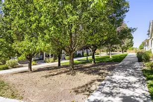11947 Riverstone Cir, Commerce City, CO 80640 - Photo 17