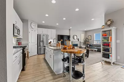 930 McMurdo Circle, Castle Rock, CO 80108 - Photo 5