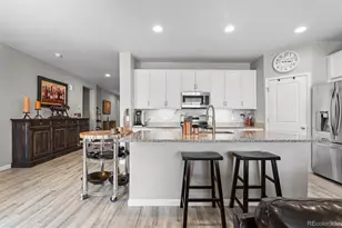 930 McMurdo Cir, Castle Rock, CO 80108 - Photo 5