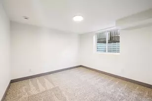 3325 Poplar St, Denver, CO 80207 - Photo 9