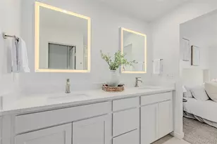 2078 S Holly St, Denver, CO 80222 - Photo 21