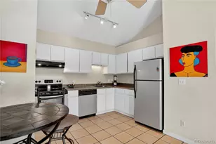 2575 S Syracuse Way, Denver, CO 80231 - Photo 9