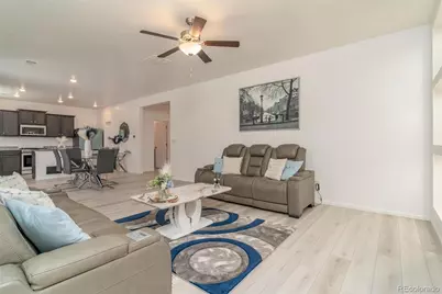 207 Zachary Street, Keenesburg, CO 80643 - Photo 7