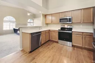 10507 W Maplewood Dr, Littleton, CO 80127 - Photo 5