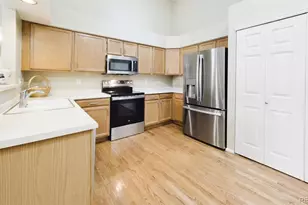 10507 W Maplewood Dr, Littleton, CO 80127 - Photo 5