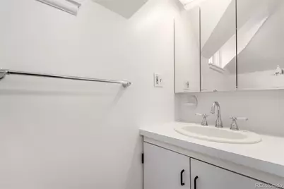 2530 Arapahoe Street, Denver, CO 80205 - Photo 21