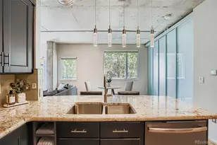 1475 Delgany St, Denver, CO 80202 - Photo 9