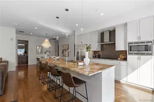 250 Columbine St, Denver, CO 80206 - Photo 7