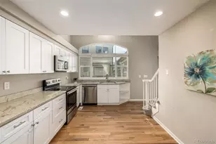 1116 S Rifle Cir, Aurora, CO 80017 - Photo 11
