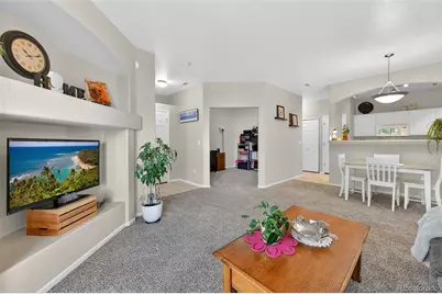 5255 Memphis Street #806, Denver, CO 80239 - Photo 9
