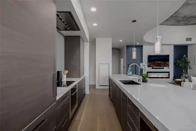 891 14th Street #909, Denver, CO 80202 - Photo 15