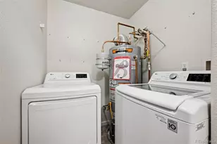 8422 S Upham Way, Littleton, CO 80128 - Photo 21