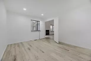 2685 S Dayton Way, Denver, CO 80231 - Photo 9