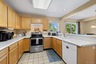 8979 Goosander Way, Littleton, CO 80126 - Photo 9