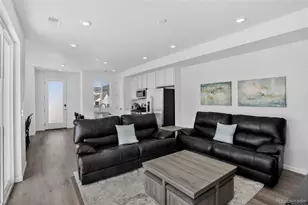 22811 E Stanford Ln, Aurora, CO 80015 - Photo 9